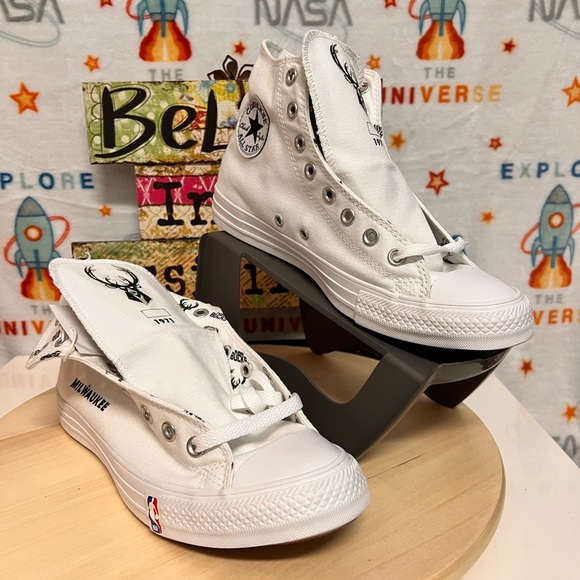 CONVERSE CTAS HI BUCKS MILWAUKEE BASKETBALL - Picture 9 of 14